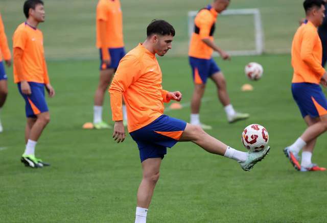 新葡京官网-洛佩斯转投西乙，泰山腾出外援名额，锻炼彭啸有功 邦本重返辽宁