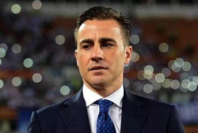 新葡京网站-欲降低恒大平均年龄 卡帅：郑智继续踢会尽力帮他