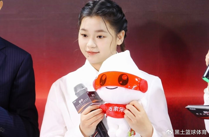 澳门新葡京网站-全红婵疑变胖？是否退役已不重要：前18年交给国家 未来人生才刚开始|国家队|跳水|跳水世界杯|全运会|总决赛_新浪体育_新浪新闻